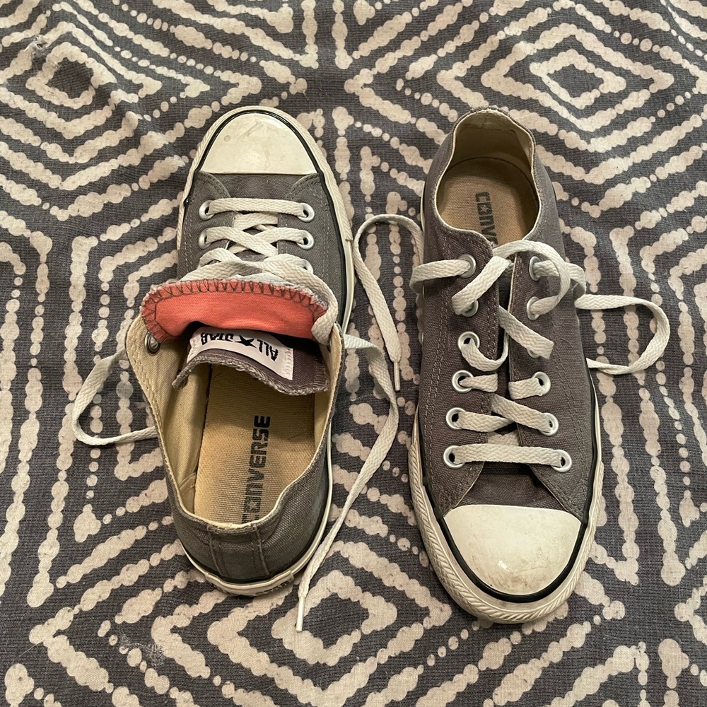 Converse grey sneakers